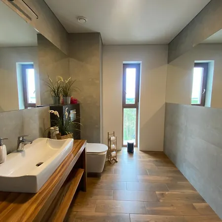 Apartmán Z Widokiem Na Morze - Przy Plazy, Sea View