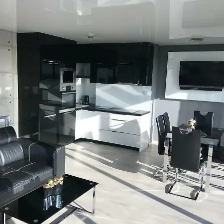 Z Widokiem Na Morze - Przy Plazy, Sea View Apartmán